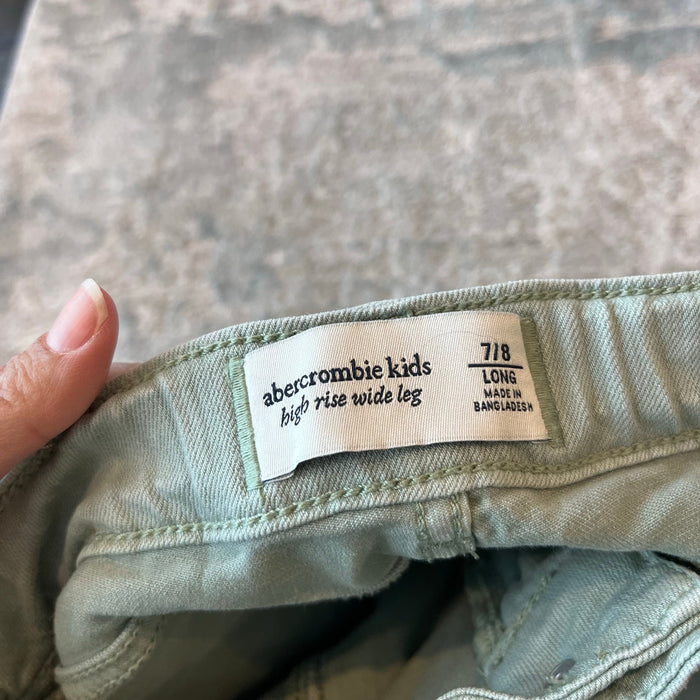 Abercrombie Kids High Rise Wide Leg Cargo Jeans 7/8 Long