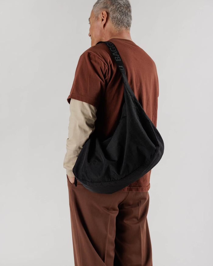 Black Large Nylon Crescent Bag | BAGGU | Large Nylon Crescent Bag
