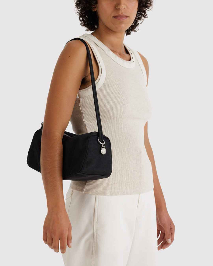 Black Nylon Loaf Bag | BAGGU | Shoulder Bag