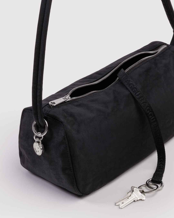 Black Nylon Loaf Bag | BAGGU | Shoulder Bag
