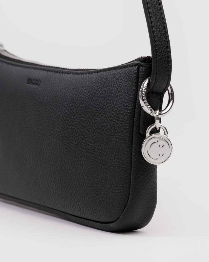 Black Recycled Leather Pochette | BAGGU | Shoulder Bag
