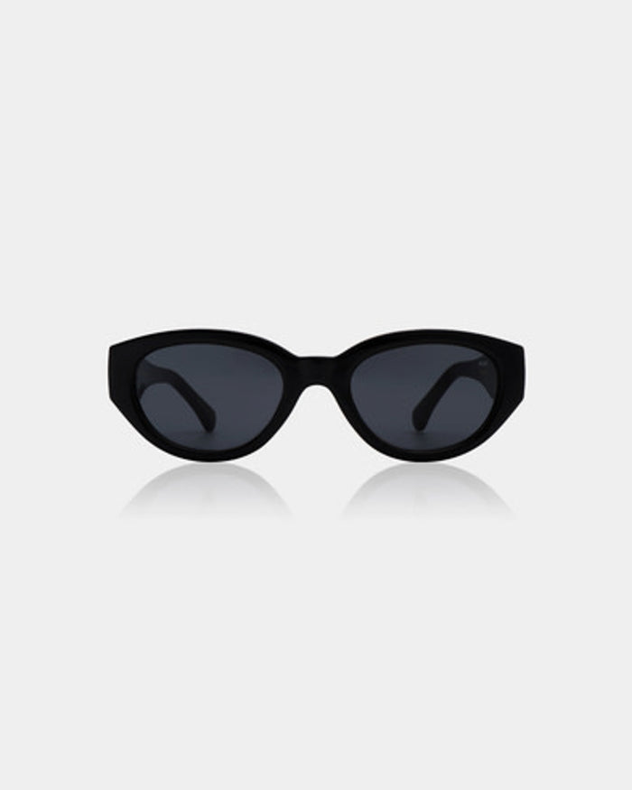 Black Winnie Sunglasses