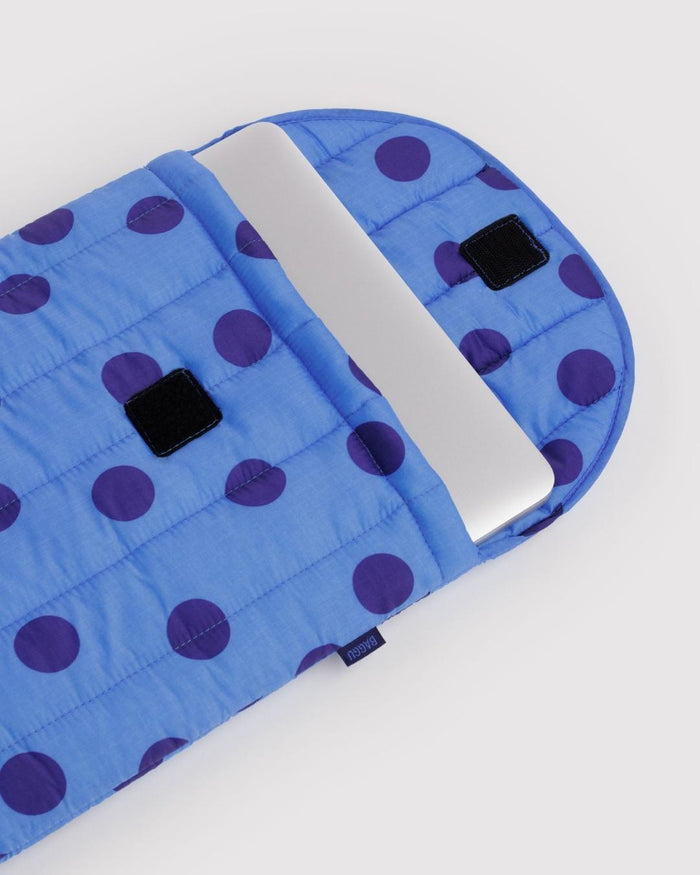 Blue Polka Dot Puffy Laptop Sleeve 16" | BAGGU | Puffy Laptop Sleeve 16"