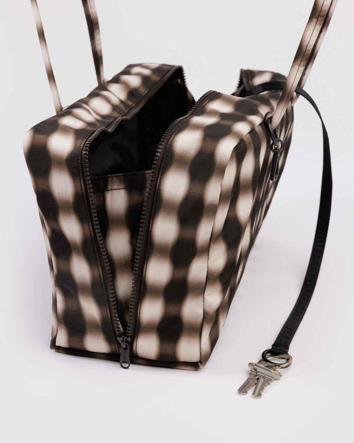 Blurred Gingham Brown Medium Nylon Bowler Bag | BAGGU | Medium Nylon Bowler Bag