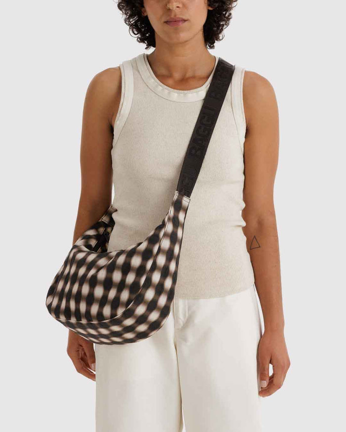 Blurred Gingham Brown Medium Nylon Crescent Bag | BAGGU | Medium Nylon Crescent Bag
