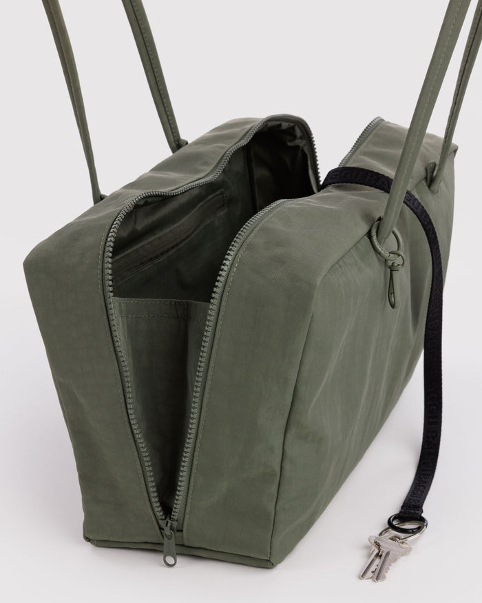 Caper Medium Nylon Bowler Bag BAGGU | BAGGU | Medium Nylon Bowler Bag