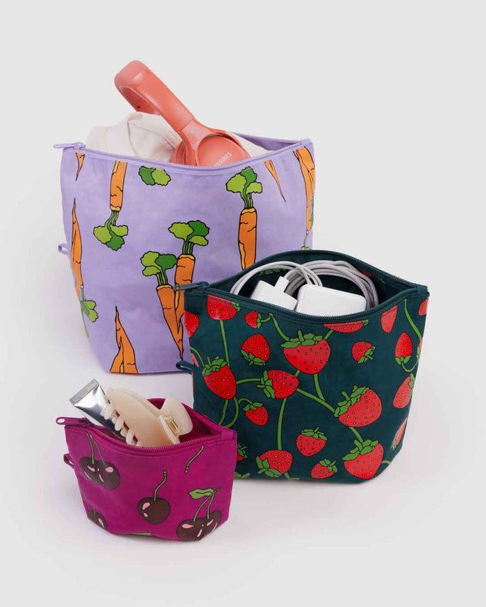 Carrots & Berries Go Pouch Set | BAGGU | Go Pouch Set