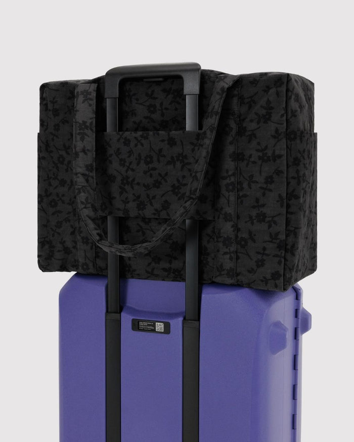 Charcoal Ditsy Floral Cloud Carry-On | BAGGU | Cloud Carry-On