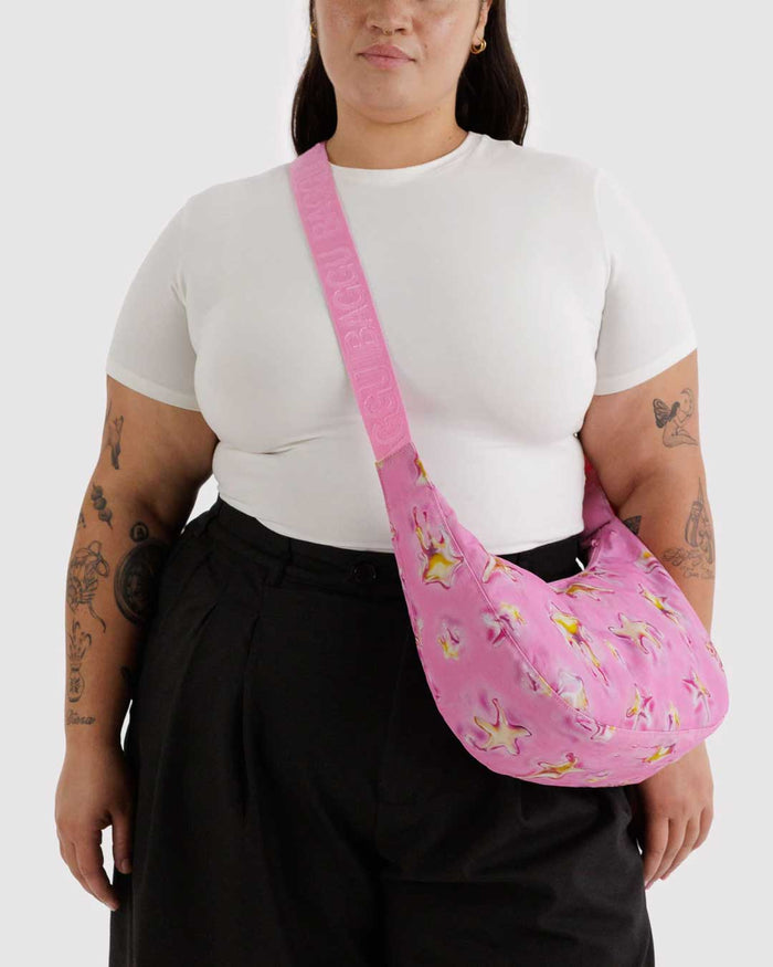 Dancing Star Medium Nylon Crescent Bag | BAGGU | Medium Nylon Crescent Bag