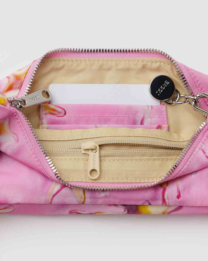 Dancing Star Nylon Pochette | BAGGU | Nylon Pochette
