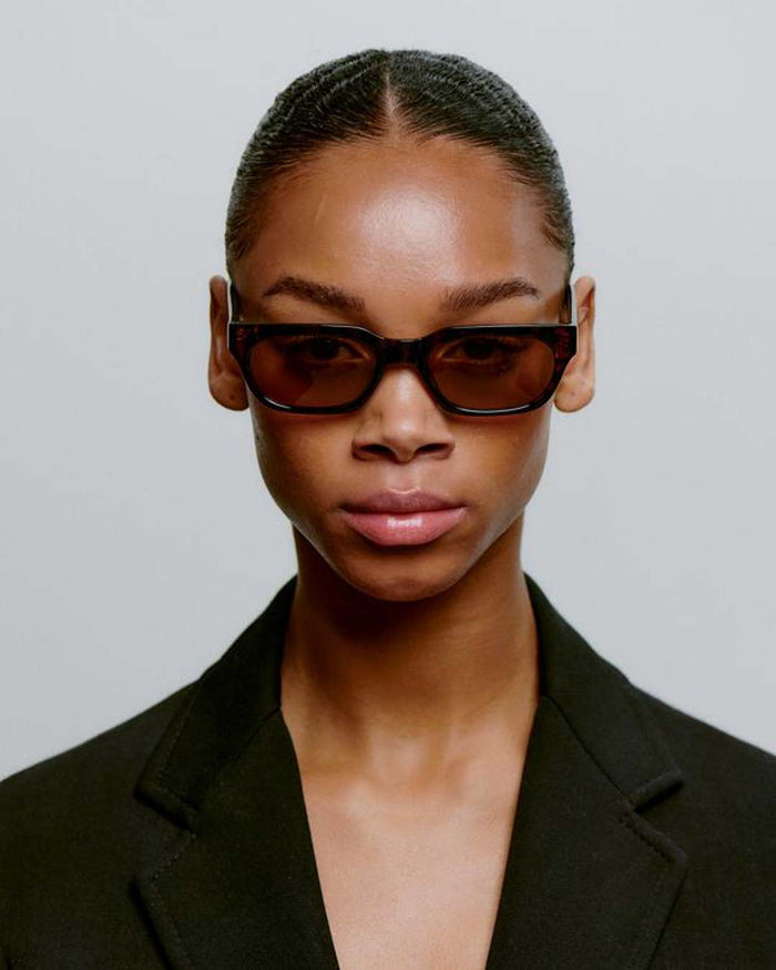 Demi Tortoise (L.Brown Lens) Bror Sunglasses