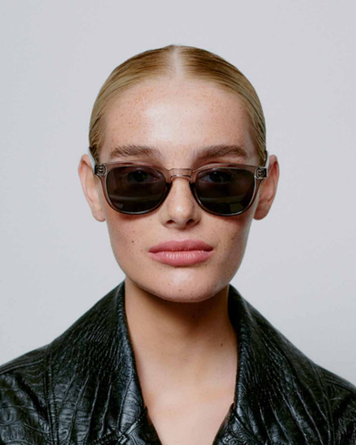 Grey Transparent Bate Sunglasses