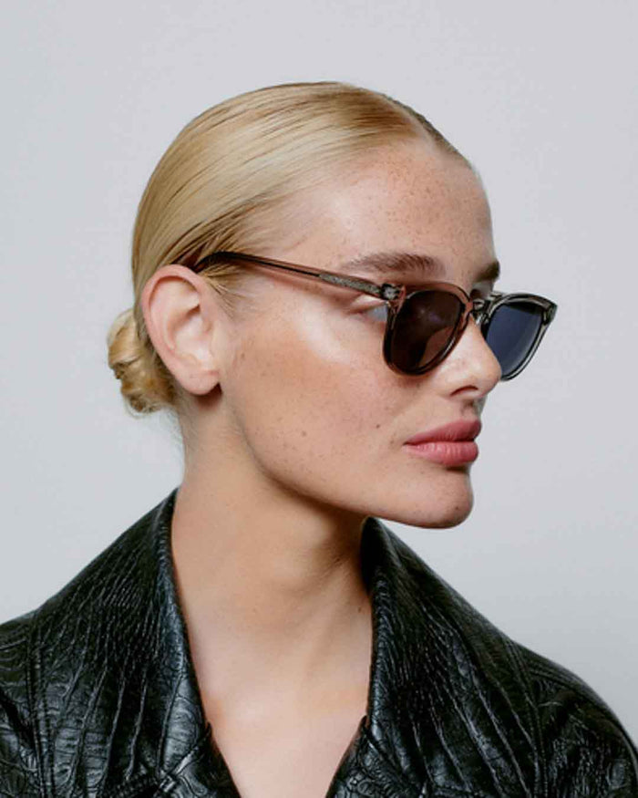 Grey Transparent Bate Sunglasses