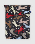 Horse Cut-Outs puffy laptop sleeve 16" | BAGGU | Puffy Laptop Sleeve 16"