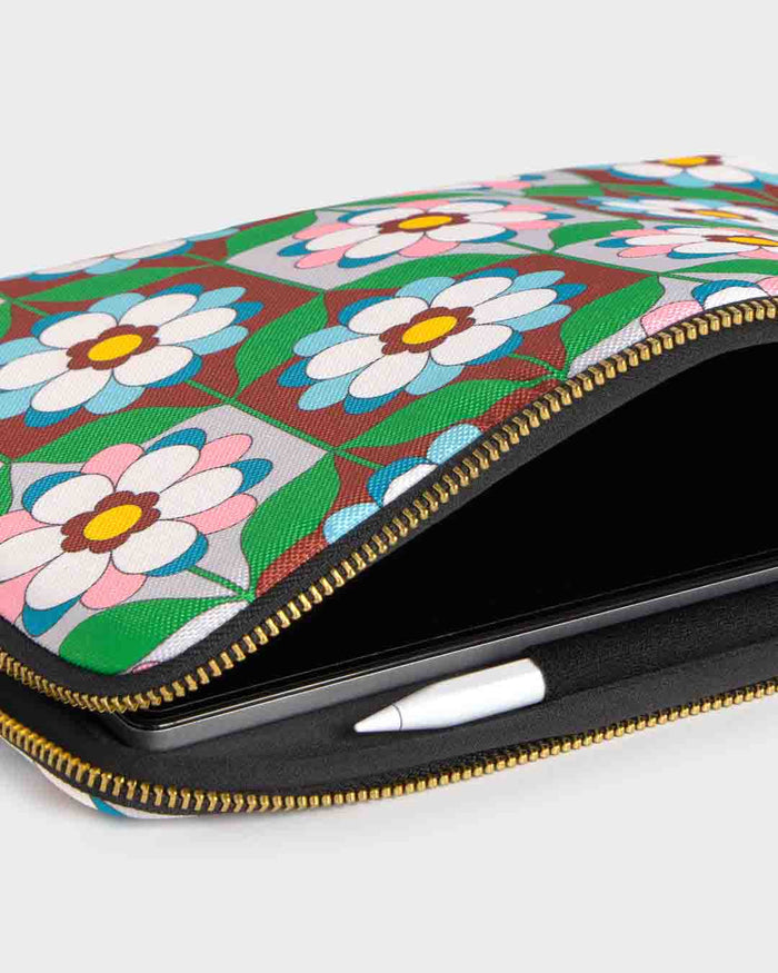 Kaleido Ipad Sleeve | WOUF | Laptop + Tablet Sleeves