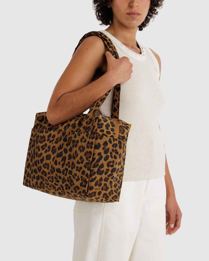 Leopard Everyday Cloud Bag | BAGGU | Everyday Cloud Bag