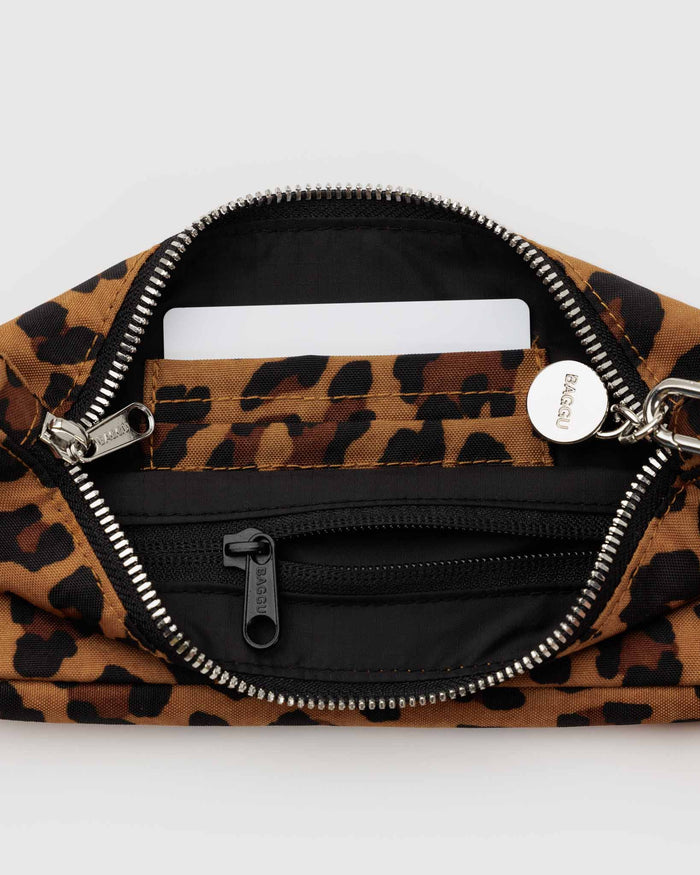 Leopard Nylon Pochette | BAGGU | Nylon Pochette