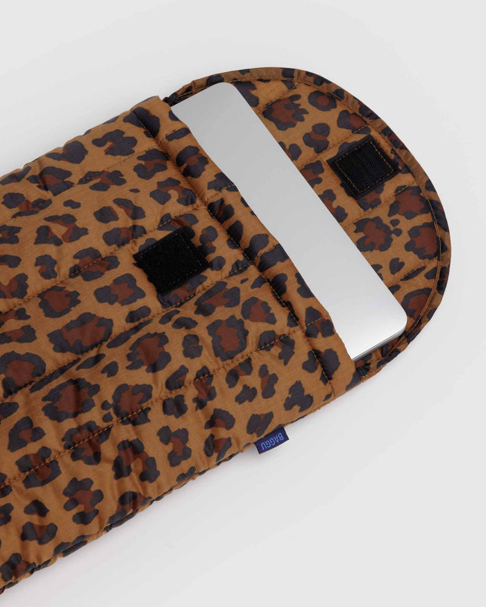 Leopard Puffy Laptop Sleeve 13"/14" | BAGGU | Laptop Sleeve 13”/14"