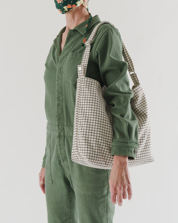 Natural Grid Horizontal Zip Duck Bag | BAGGU | Zip Duck Bag