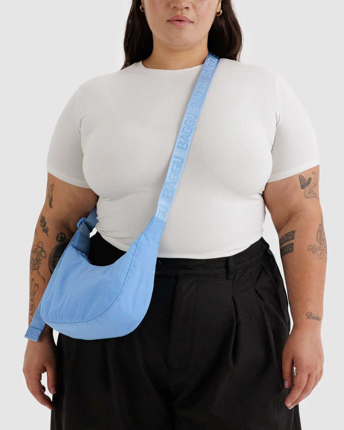 Piscine Small Nylon Crescent Bag | BAGGU | Small Nylon Crescent Bag