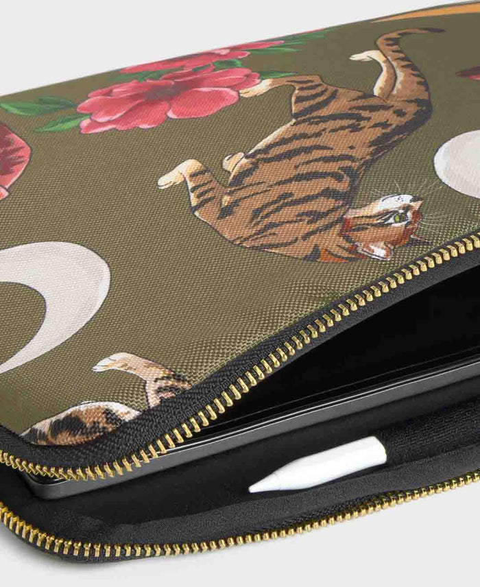 Rodeo iPad Sleeve | WOUF | iPad Sleeve