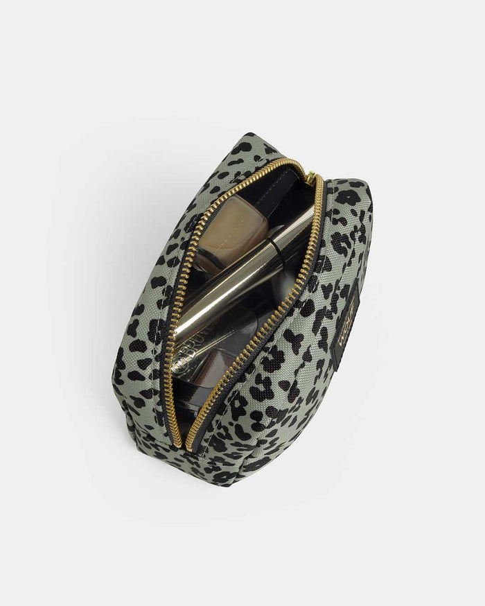 Steel Roar Makeup Bag