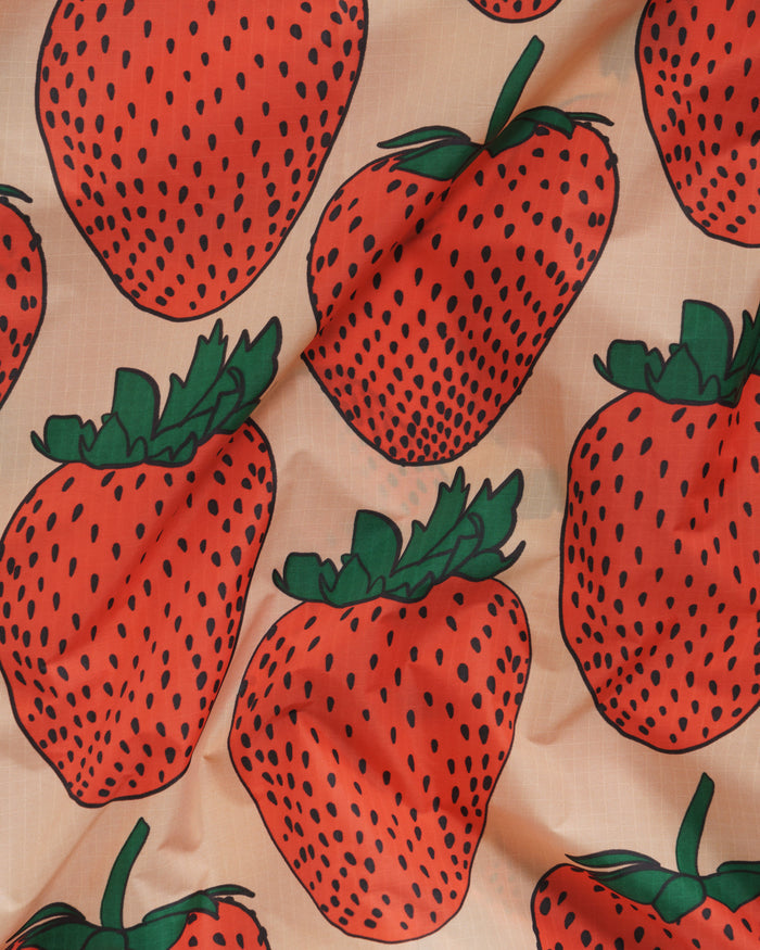 Strawberry Baby BAGGU | BAGGU | Baby BAGGU