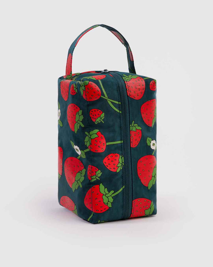 Strawberry Blossom Dopp Kit | BAGGU | Dopp Kit