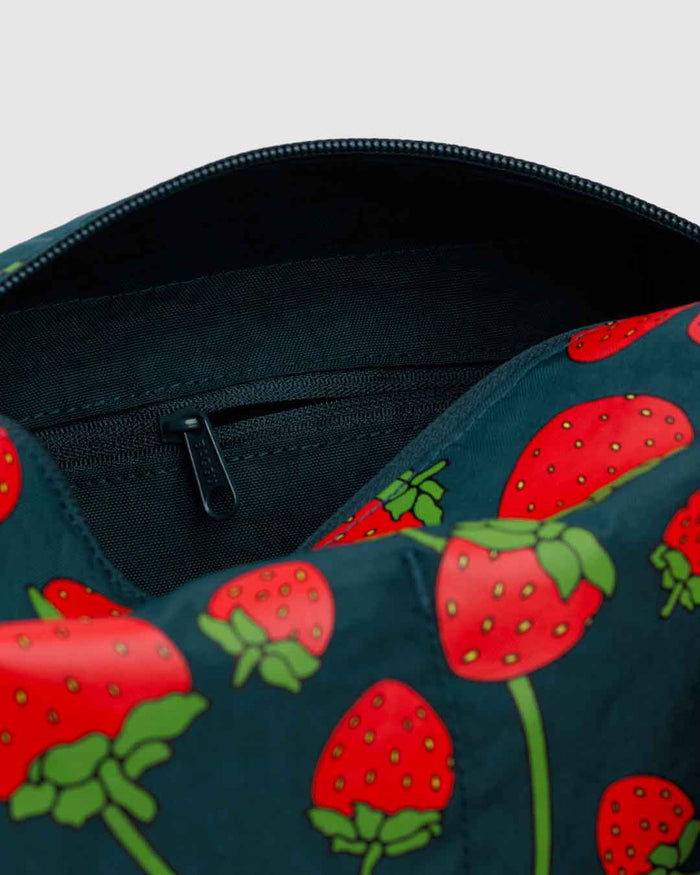 Strawberry Blossom Dopp Kit | BAGGU | Dopp Kit