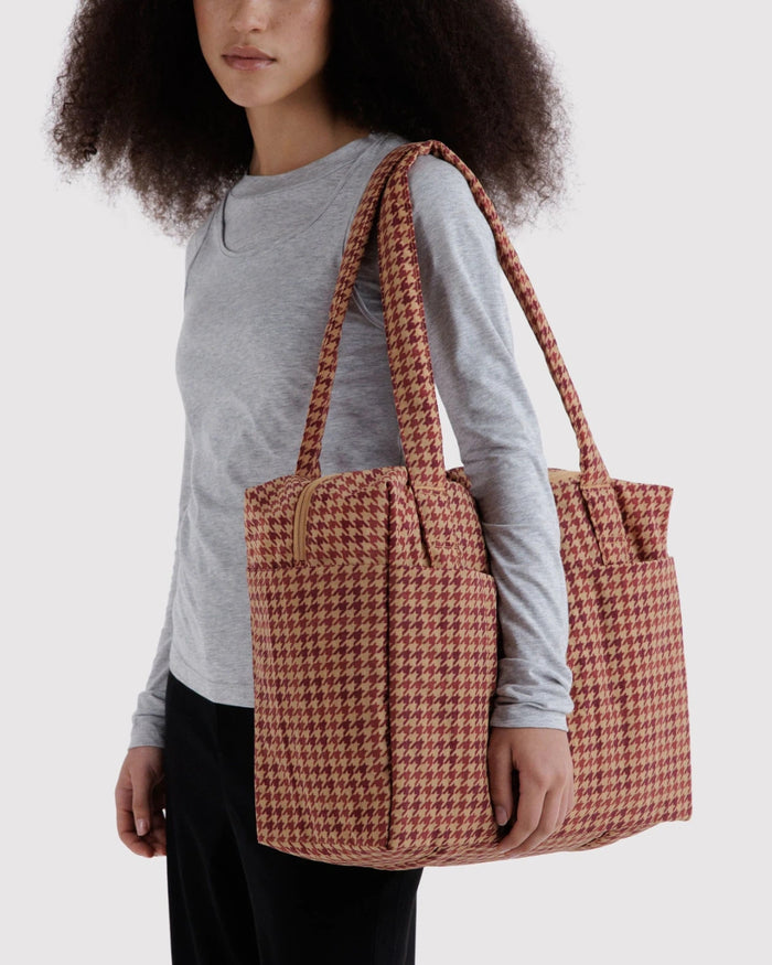 Tan Houndstooth Small Cloud Carry-On | BAGGU | Small Cloud Carry-On