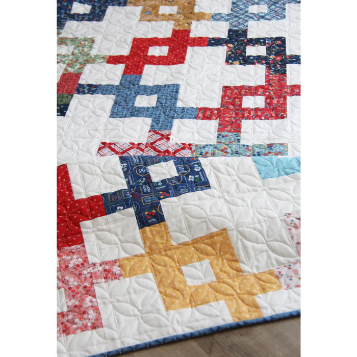 Tangled Pattern - Cluck Cluck Sew - Ccs206 - 804859465603