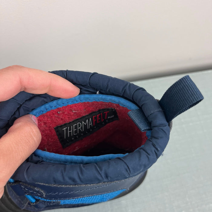 The North Face Kids' Alpenglow Waterproof Boot Blue 1
