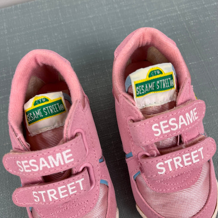 Vintage Sesame Street Pink Big Bird Sneakers 5 NWOT